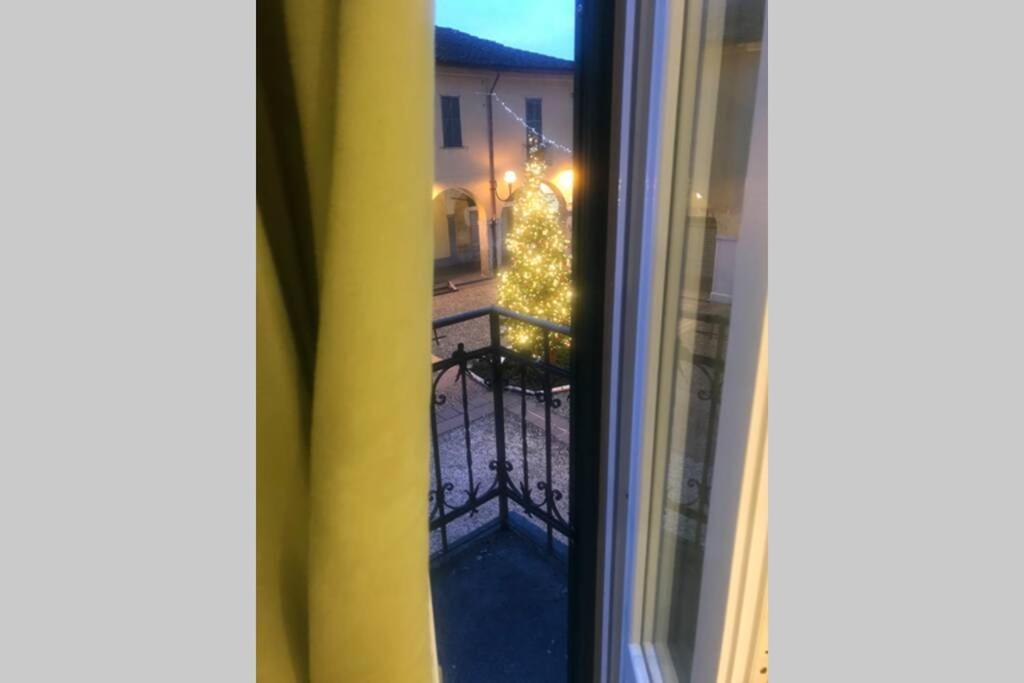 Green Appartamenti I Portici Nel Centro Storico Melzo Eksteriør billede